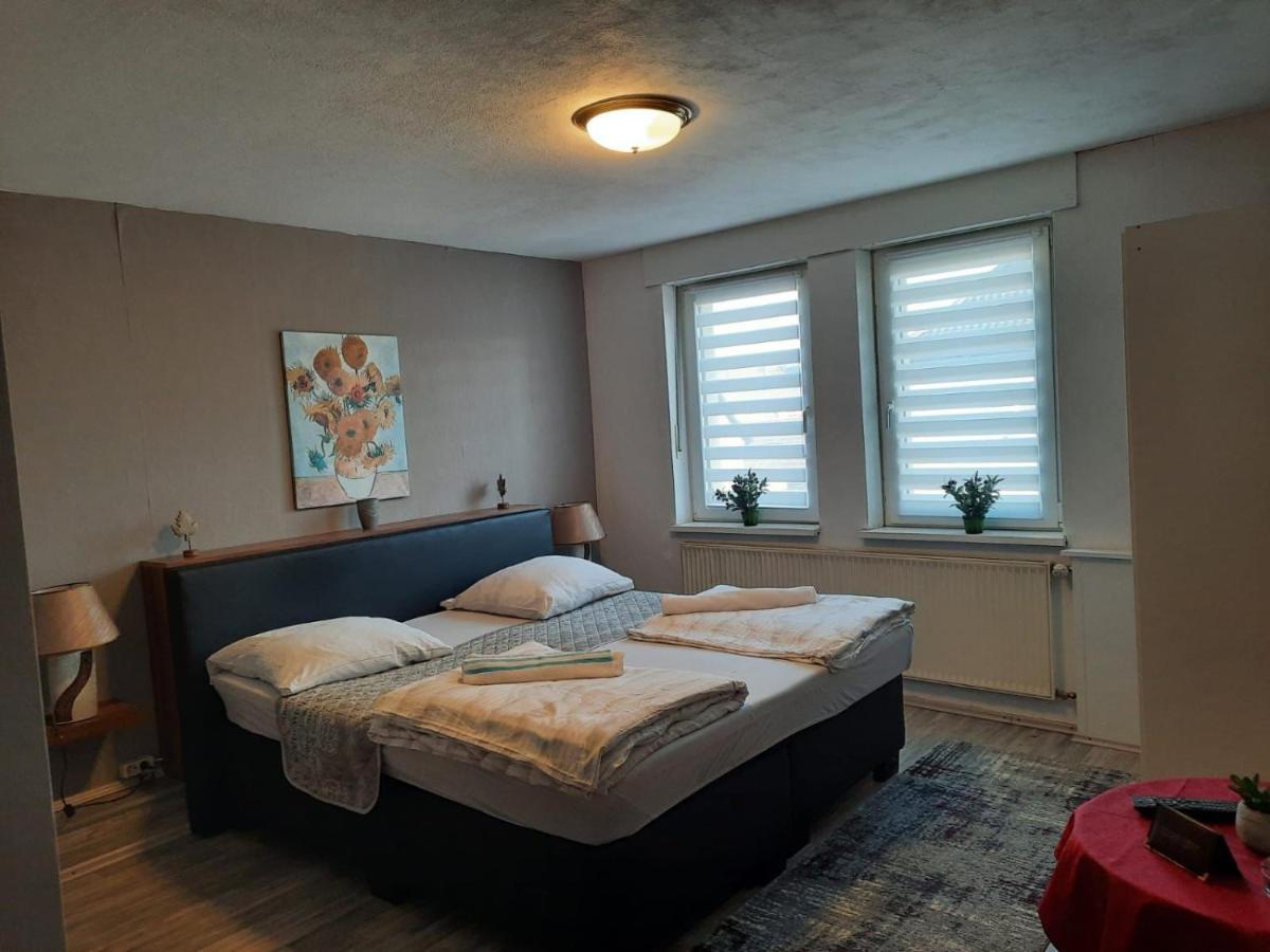 Hotel Gambrinus Диллинген-ан-дер-Саар Экстерьер фото